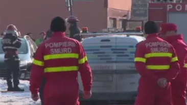 Manevra greşită a unei şoferiţe a dus la evacuarea unui supermarket din Ploieşti