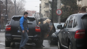 Elena Udrea, suparata dupa ce a mancat singura la pranz. Nimeni nu stie de motivul ingrijorarii fostei ministrese