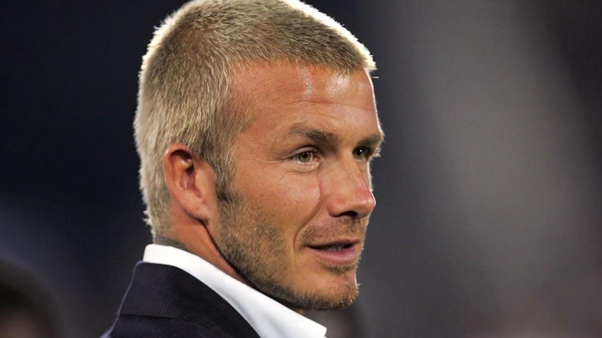 Incredibil. Ce făcea David Beckham în timp ce conducea mașina personală