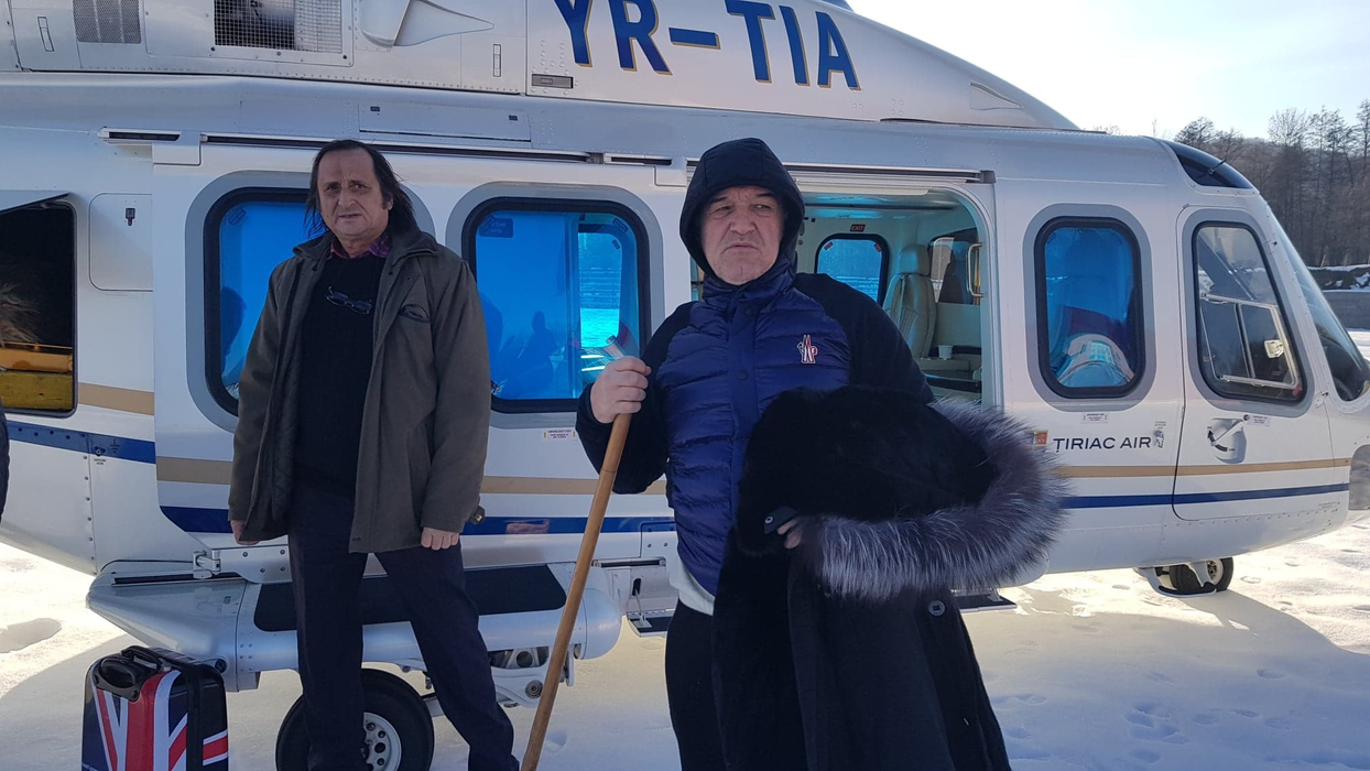 EXCLUSIV | Imagini fabuloase cu Gigi Becali în adidași prin zăpadă, la -10 grade