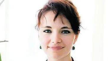 Intreab-o pe Sorina Cristea