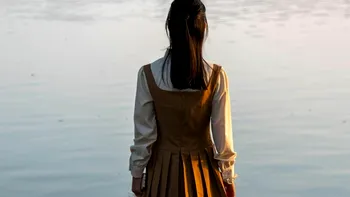 Vedeta din România care a fost abuzată ani de zile de unchiul ei: „Nu este ușor să nu te simți viu în viața ta”