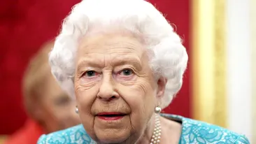 Starea de sănătate a Reginei Elisabeta a II-a. Când s-a întânit ultima dată cu premierul Boris Johnson, depistat pozitiv cu COVID-19