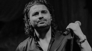 Ce studii are, de fapt, Pepe? Care este meseria lui de bază? Oana Zăvoranu a făcut mereu "mişto" de el