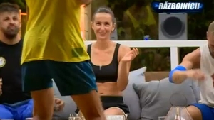 Scene fierbinți la Exatlon! Un concurent și-a aruncat hainele și a început să danseze lasciv pe versurile Andei Adam