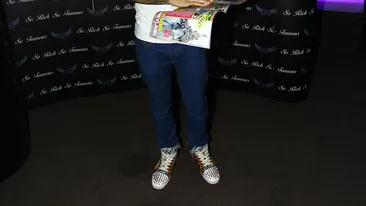 Dupa ce l-a acuzat ca i-a furat piesa, Matteo sustine ca nu este in nicio competitie cu Connect-R. Eu sunt foarte bun prieten