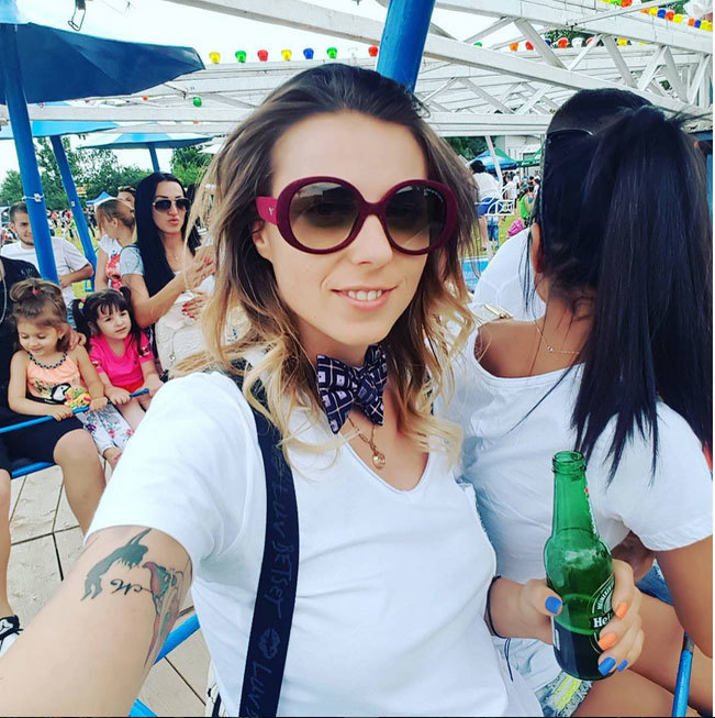 Alina Plugaru s-a retras din industria filmelor pentru adulţi