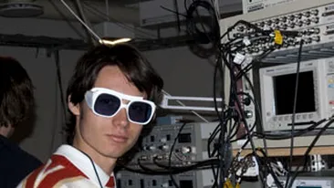 E geniu in astronomie! La 18 ani a creat si lansat o racheta