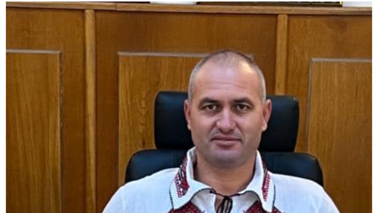 Primarul din Crevedia, prins cu minciuna în scandalul exploziei. A închis telefonul atunci când a realizat că a fost descoperit