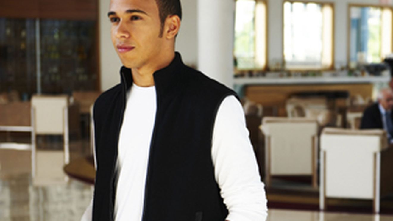 Lewis Hamilton a castigat MP al Italiei