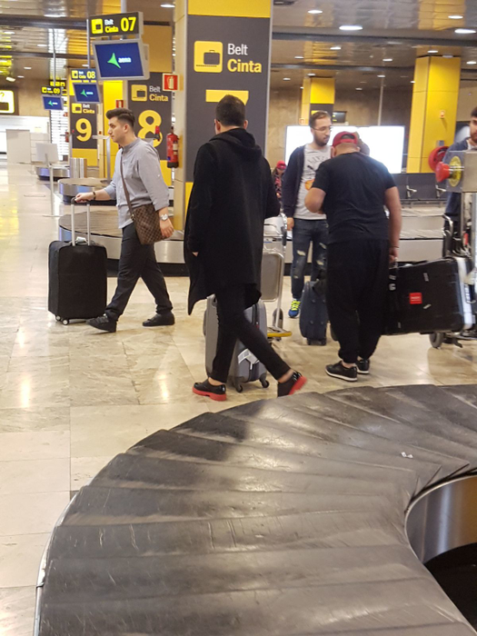 Jean de la Craiova a aterizat vineri seara pe aeroportul din Madrid.