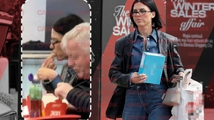 EX-soția lui Rareș Cojoc credea că nimeni nu o observă în mall. Gestul făcut de Andreea Popescu după ce apropiații erau îngrijorați că nu mai are poftă de mâncare
