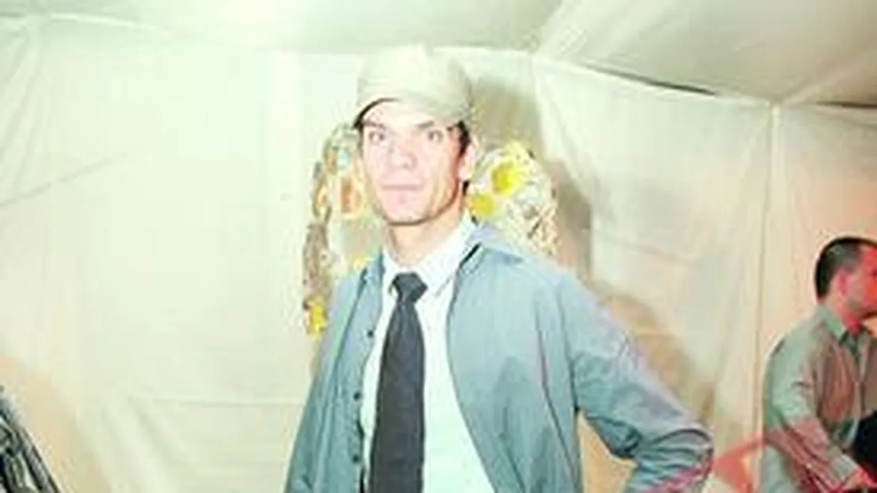 Tudor Chirila a alergat gol in Piata Universitatii