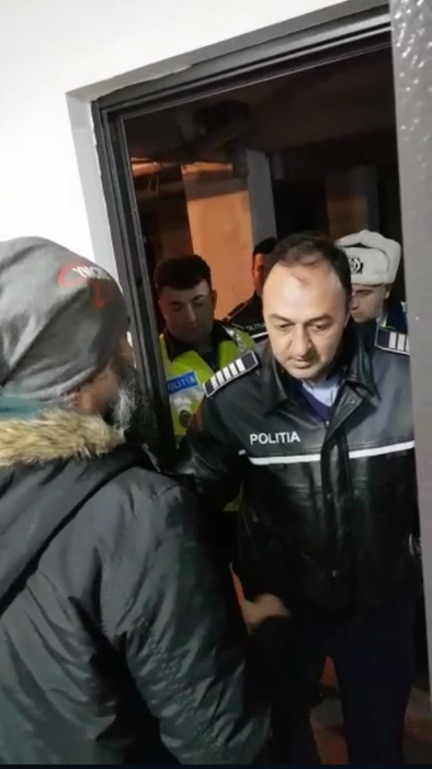Momentul intervenției nocturne a oamenilor legii