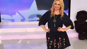 Arată acum cu totul altfel faţă de cum o ştiai! Ce s-a întâmplat cu Paula Chirilă!