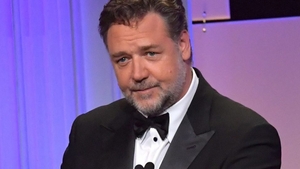 Russell Crowe este de nerecunoscut! Kilogramele în plus l-au transformat complet pe celebrul actor