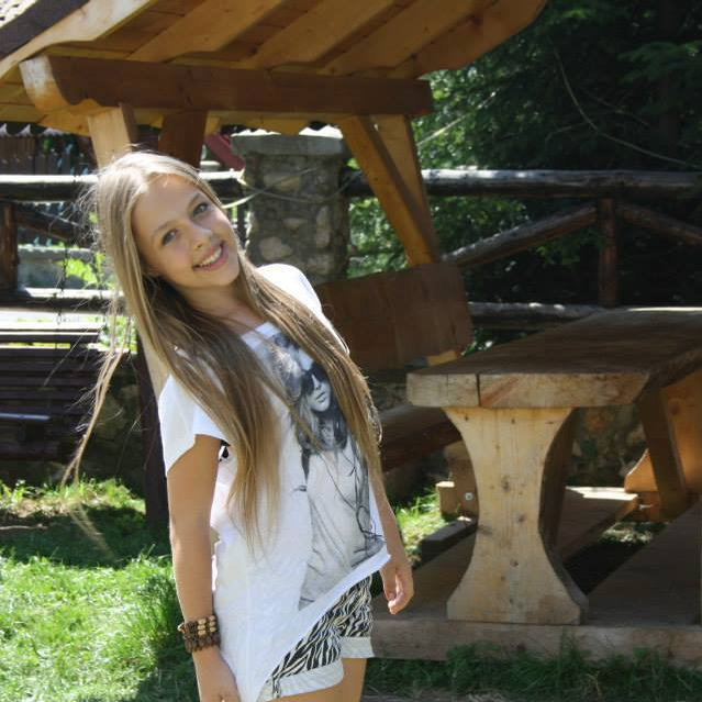 Ce s-a ales de Jennifer Dumitrașcu, fetița inocentă din serialul Îngerașii de la Pro TV, la 11 ani de la terminarea filmărilor