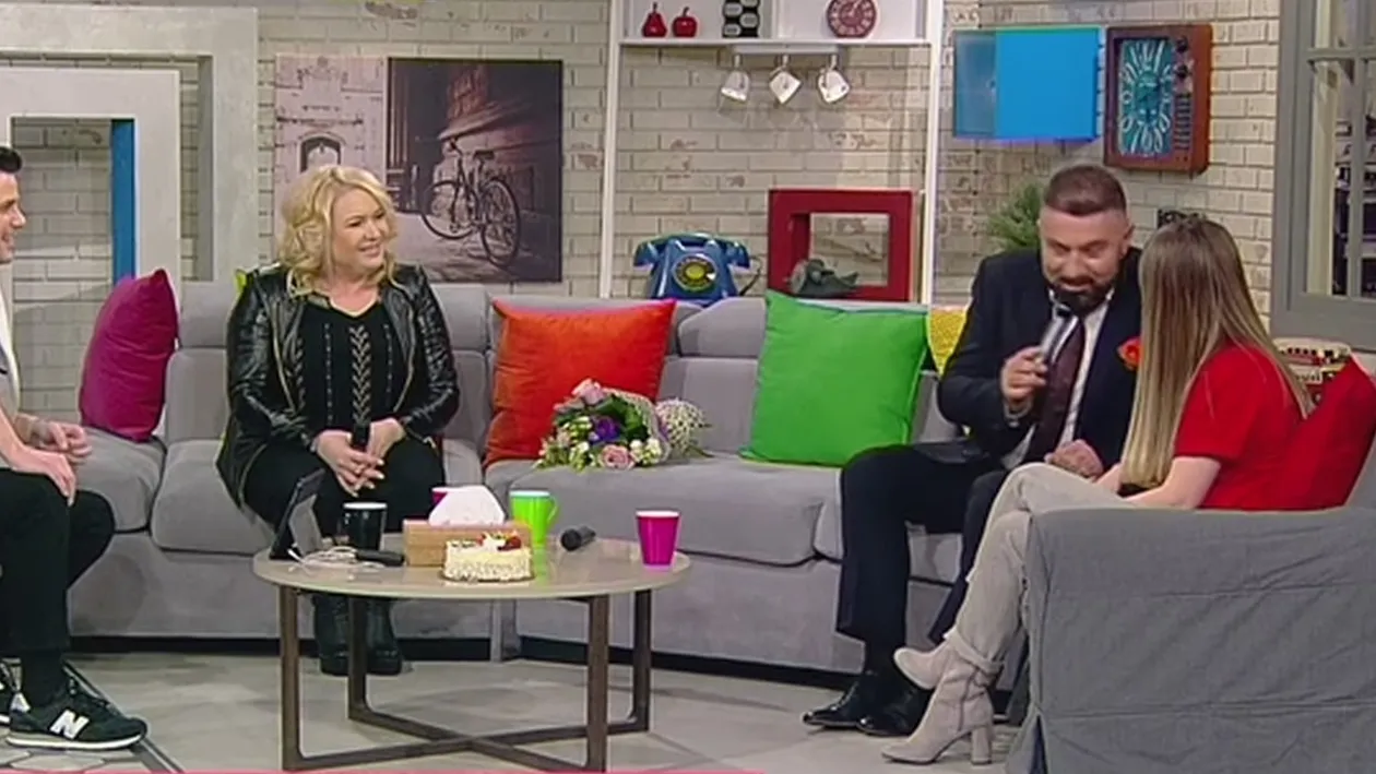 IONIŢĂ şi VIORICA de la CLEJANI sărbătoresc 26 de ani de căsătorie! Imagine de colecţie de la nunta celor doi