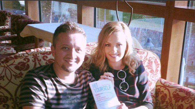 E oficial, Prodan are motive sa se zgarie pe ochi! Alexandra Stan i-a cantat piesele alaturi de un celebru artist strain