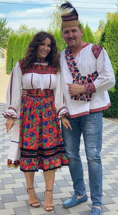 EXCLUSIV. Un cântăreț cunoscut a fost jefuit într-o pădure de la marginea Bucureștiului. Primele declarații: “Am auzit un geam spart, am văzut hoțul…”