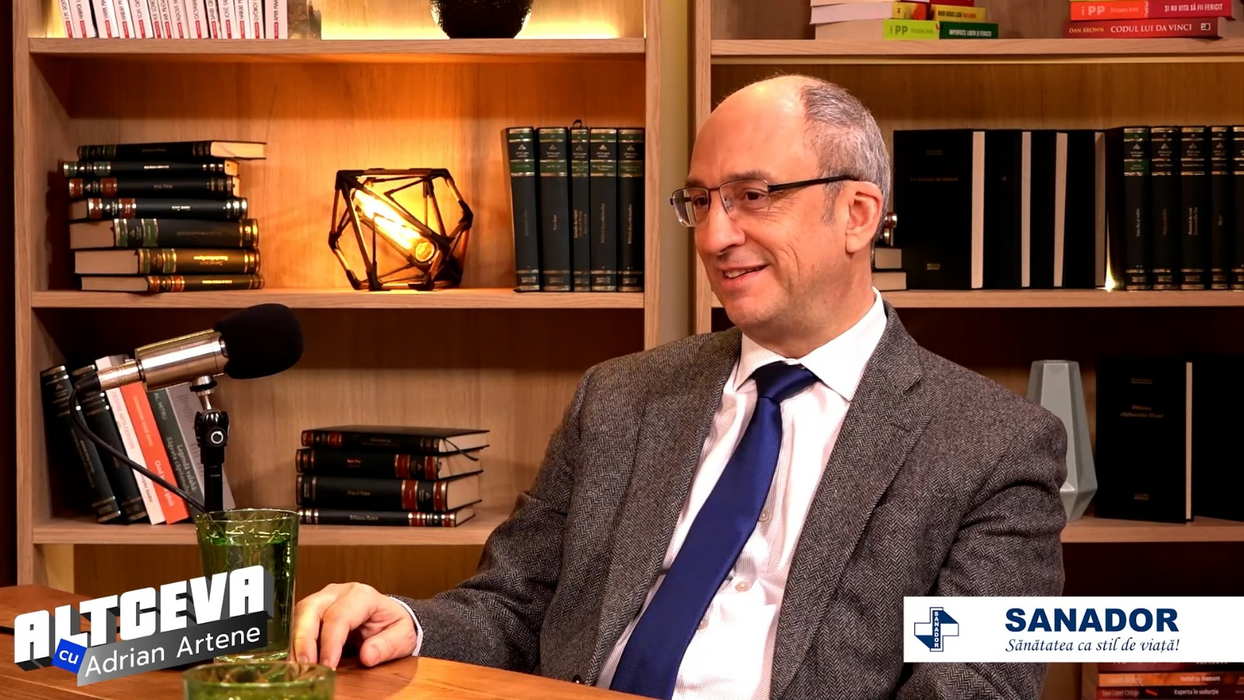 Urmărește interviul integral cu Dragoș Vinereanu, sâmbătă, 11 februarie, de la ora 19.00, doar pe canalul de YouTube Altceva cu Adrian Artene / (Sursa: Captură video)