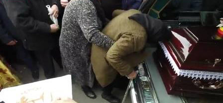 Mama Ilenei Ciuculete, doborâtă de suferinţă