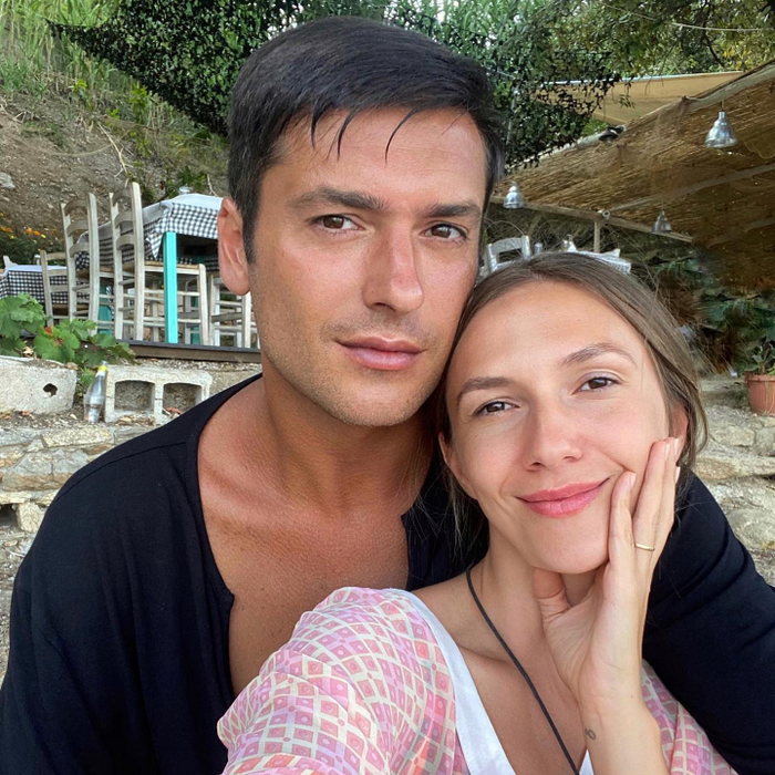 Adela Popescu și Radu Vâlcan au dat vestea cea mare: ”Mai sunt patru luni”