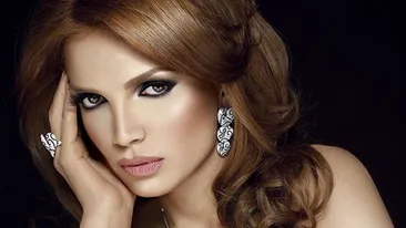 Cristina Spatar traieste un adevarat cosmar! Vezi cine o suna zilnic pe cantareata si ce ii cere!