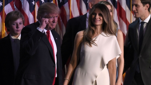 Discuție telefonică uluitoare între Trump și o fetiță de 7 ani: ”Încă mai crezi în Moș Crăciun?” VIDEO
