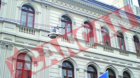 S-a aruncat de la zece pe hotelul Capsa