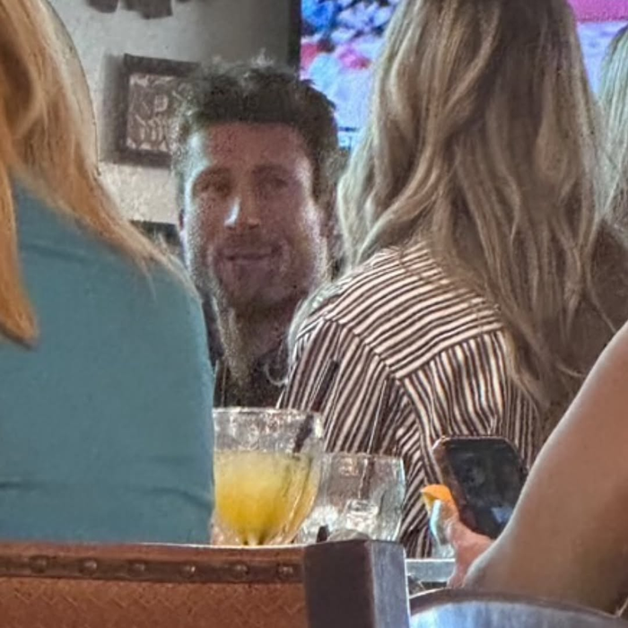 Sydney Sweeney. Glen Powell. Foto: Instagram / Deux Moi