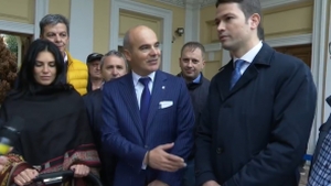 Greii din PNL au votat în străinătate pentru președintele României: ”Din respect pentru Diaspora”
