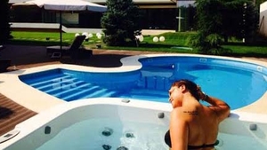 Transformare socanta a celei mai sexy fiice de milionar din Romania! E incredibil cum arata “Printesa Telefoniei” in 2014!