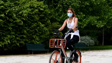 Câți bani primesc italienii din partea guvernului dacă își cumpără scooter electric sau bicicletă
