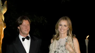 Eva Herzigova a fost inselata de sotul ei!