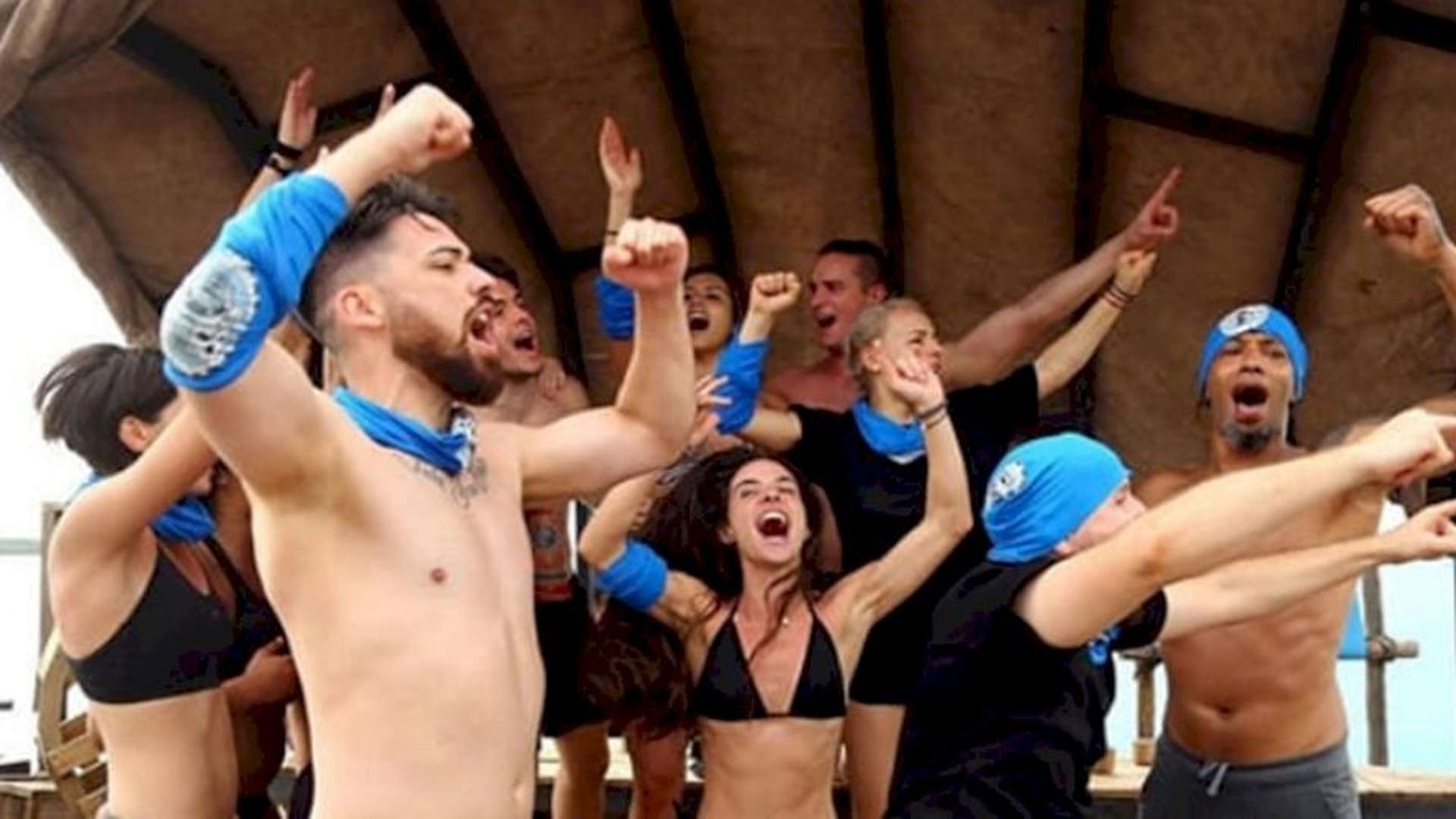 Se încinge atmosfera la Survivor România! Îmbrățișări calde între doi concurenți. Cine sunt protagoniștii