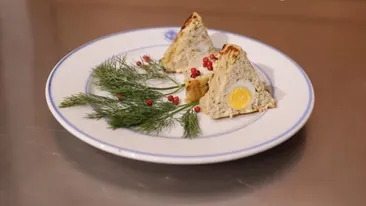 Drobul delicat de pește pregătit pentru ziua de Paște de Călugării de la Mânăstirea Putna