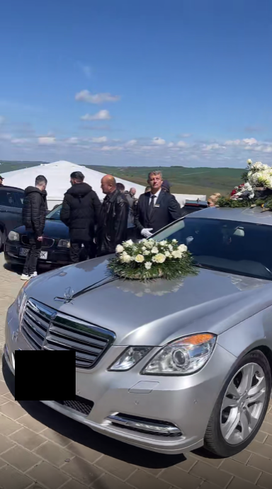 Costel Corduneanu, condus pe ultimul drum!/ Sursa foto: Captură TikTok