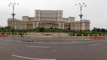 Costurile unui turist care vizitează Capitala României. Milioane de oameni vizitează anual Bucureștiul