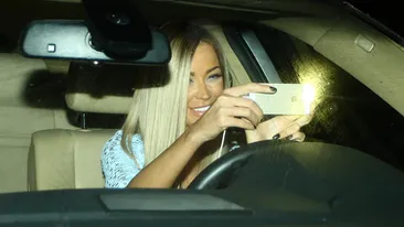 Bianca si-a inceput bine ziua de nastere! S-a afisat cu noul look la o petrecere de fite si a plecat spre dimineata