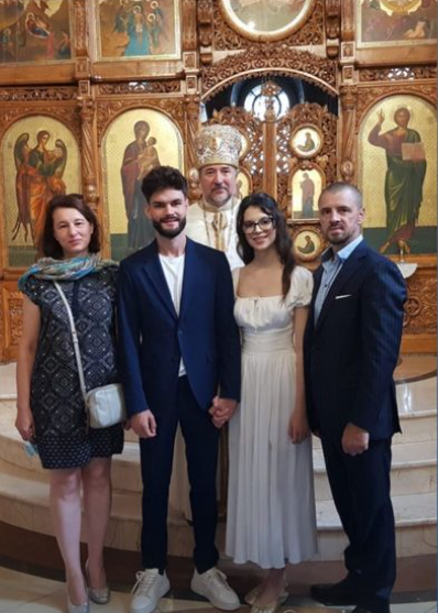 Primele imagini cu mama Cleopatrei Stratan, de la nunta fiicei sale. Soția lui Pavel este o prezență extrem de discretă