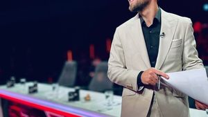 Mihai Bobonete şi Răzvan Simion au mers la restaurantul lui Dani Oţil şi s-au plâns de preţurile uriaşe. Ce s-a întâmplat apoi cu localul matinalului de la Antena 1