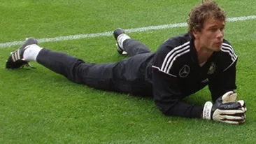 Portarul german Jens Lehmann s-a retras din activitate