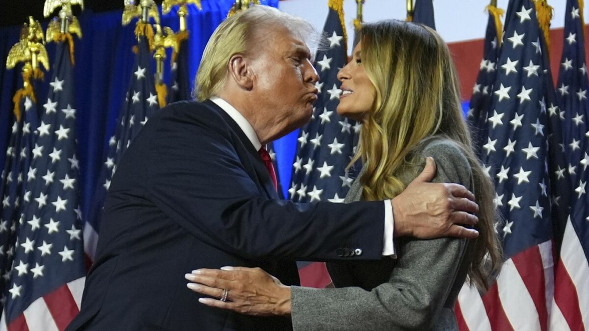 Ținuta neobișnuită aleasă de Melania Trump, în ziua alegerilor. Cum s-a îmbrăcat. FOTO