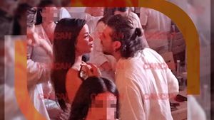 Cuza a ”trădat” cu o sexy brunețică! În urmă cu o lună, ieșea cu iubita în club, la Mamaia