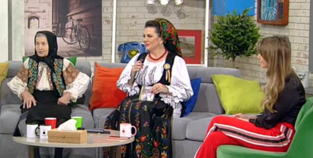Bunica Elenei Gheorghe, alături de fiica sa, Mărioara Man Gheorghe. Sursa foto: captură Pro TV