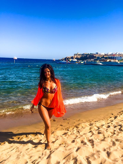 Artista Francesca Lucarelli a fost supranumită Selena Gomez de România © arhivă
