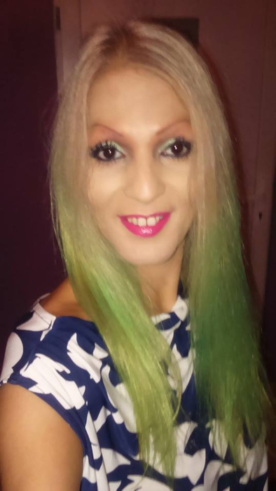 Il mai țineți minte pe transsexualul Naomi Moldovan? Cum arată și cu ce se ocupă acum, la 42 de ani