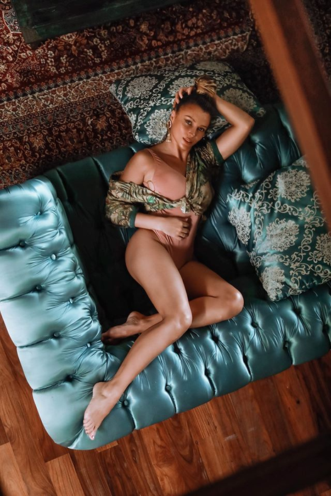 Lora, mesaj cutremurător din Bali: ”Lacrimile nu-mi vor alina durerea. Adio, domnule profesor!”