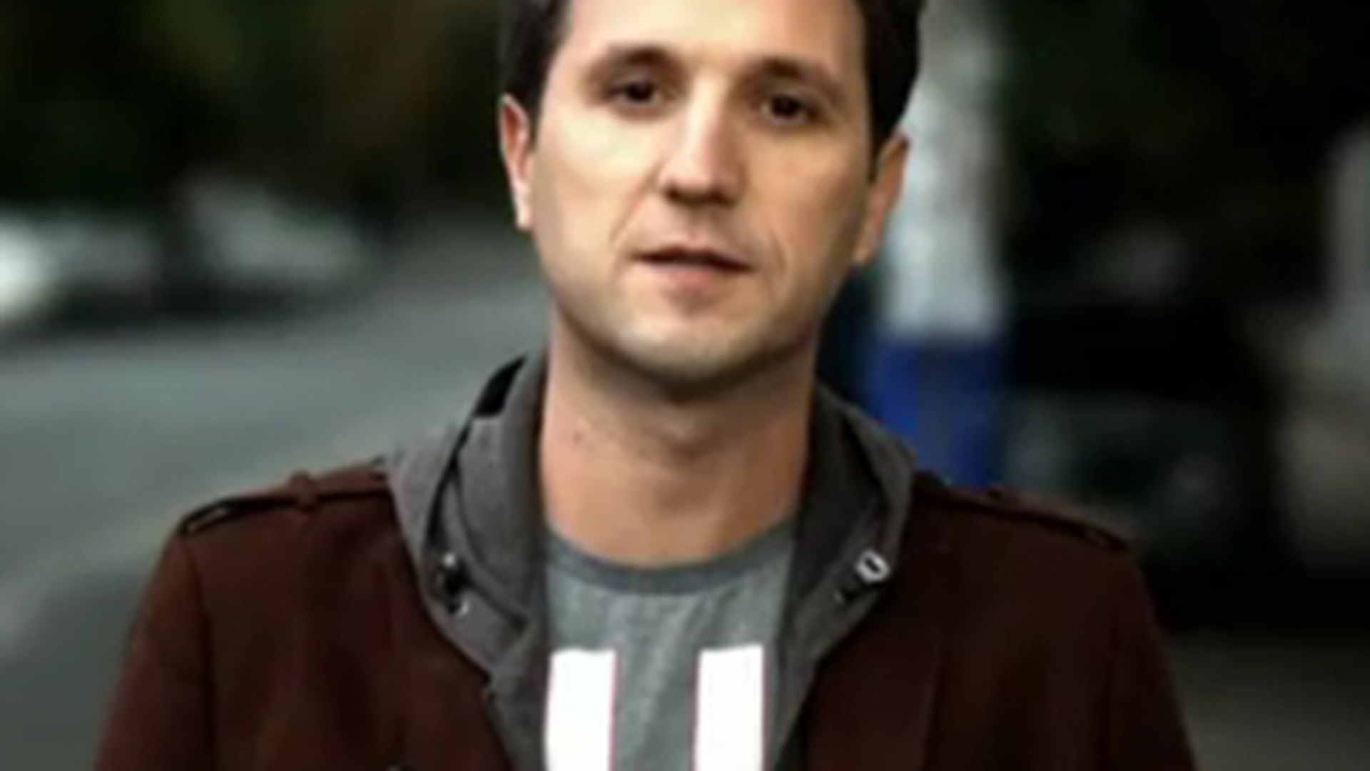 Andi Moisescu are cinci telefoane! "Nu cumva tehnologia trebuia sa ne simplifice viata si nu sa ne-o incarce"